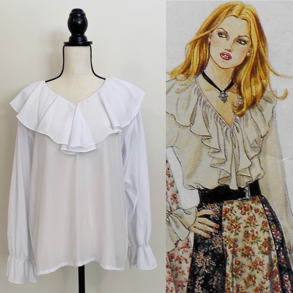 SOLD :: Vintage 90s Bertha Collar Blouse - Picture 7 of 10